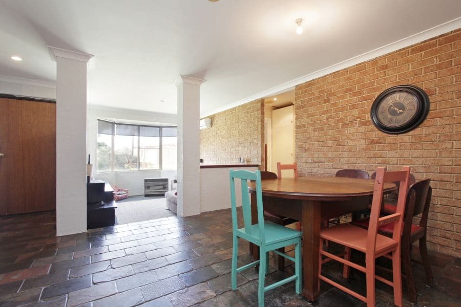 21 Parana Crescent, Beechboro WA 6063, Beechboro - Thumbnail 4