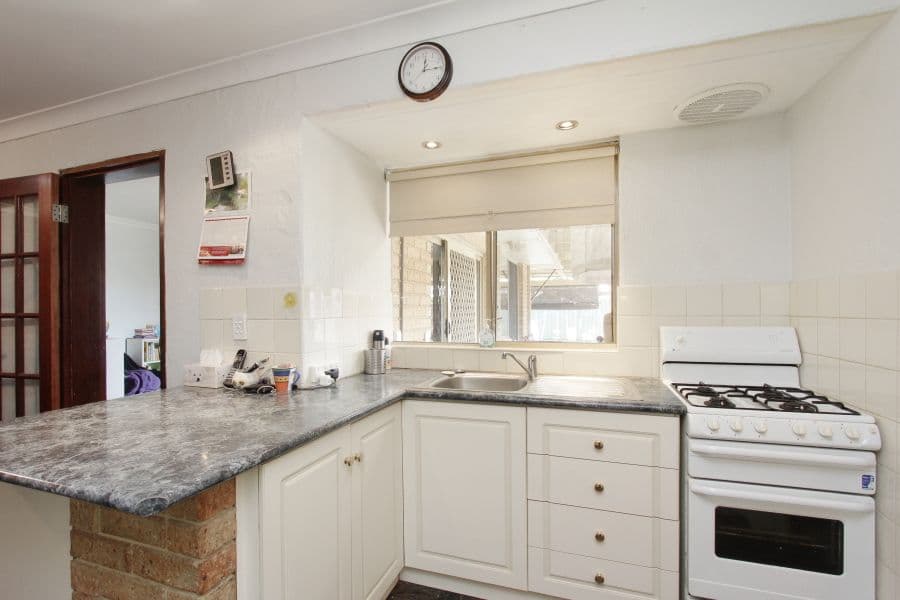 21 Parana Crescent, Beechboro WA 6063, Beechboro - Thumbnail 7