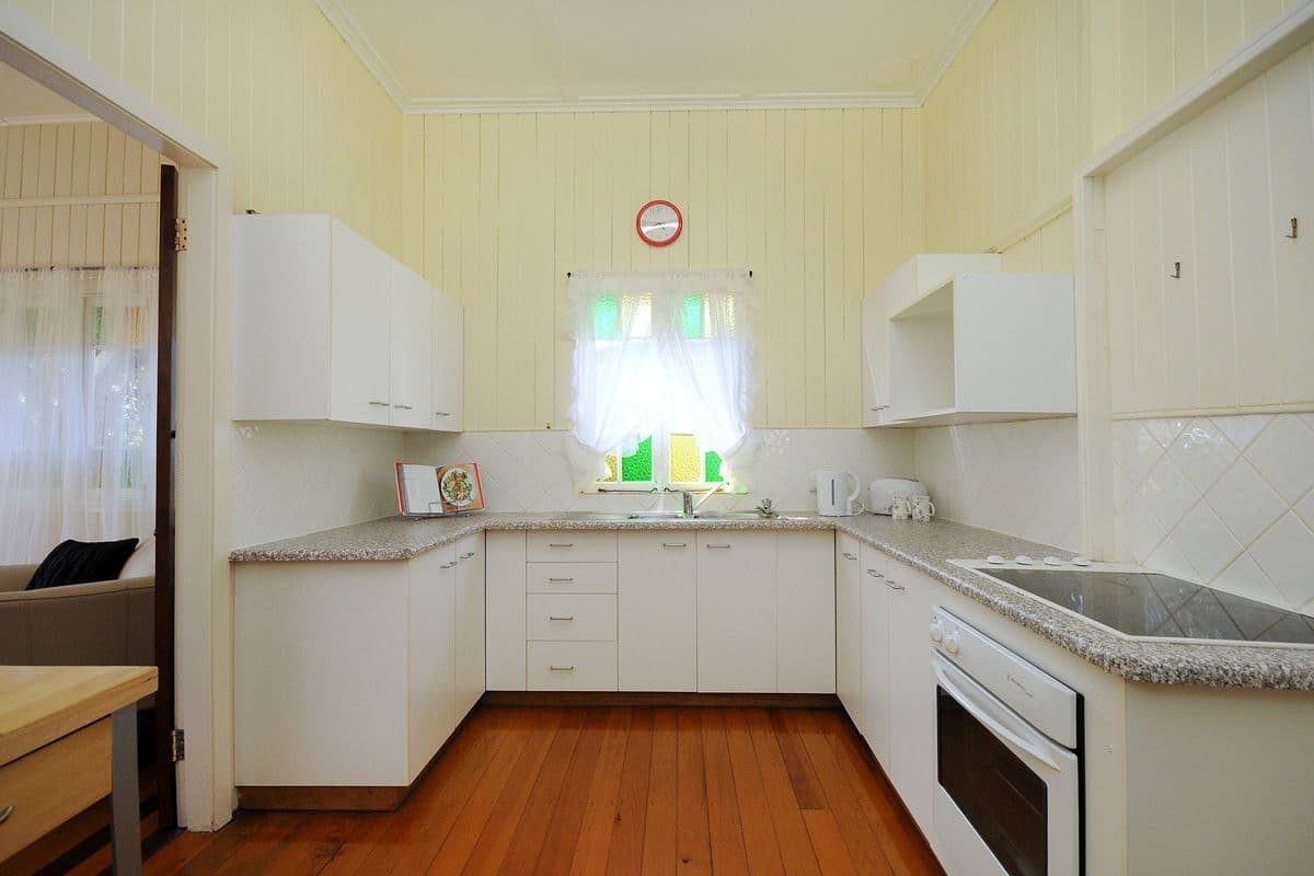 57 Alford Street, MOUNT LOFTY QLD 4350, Mount Lofty - Thumbnail 3