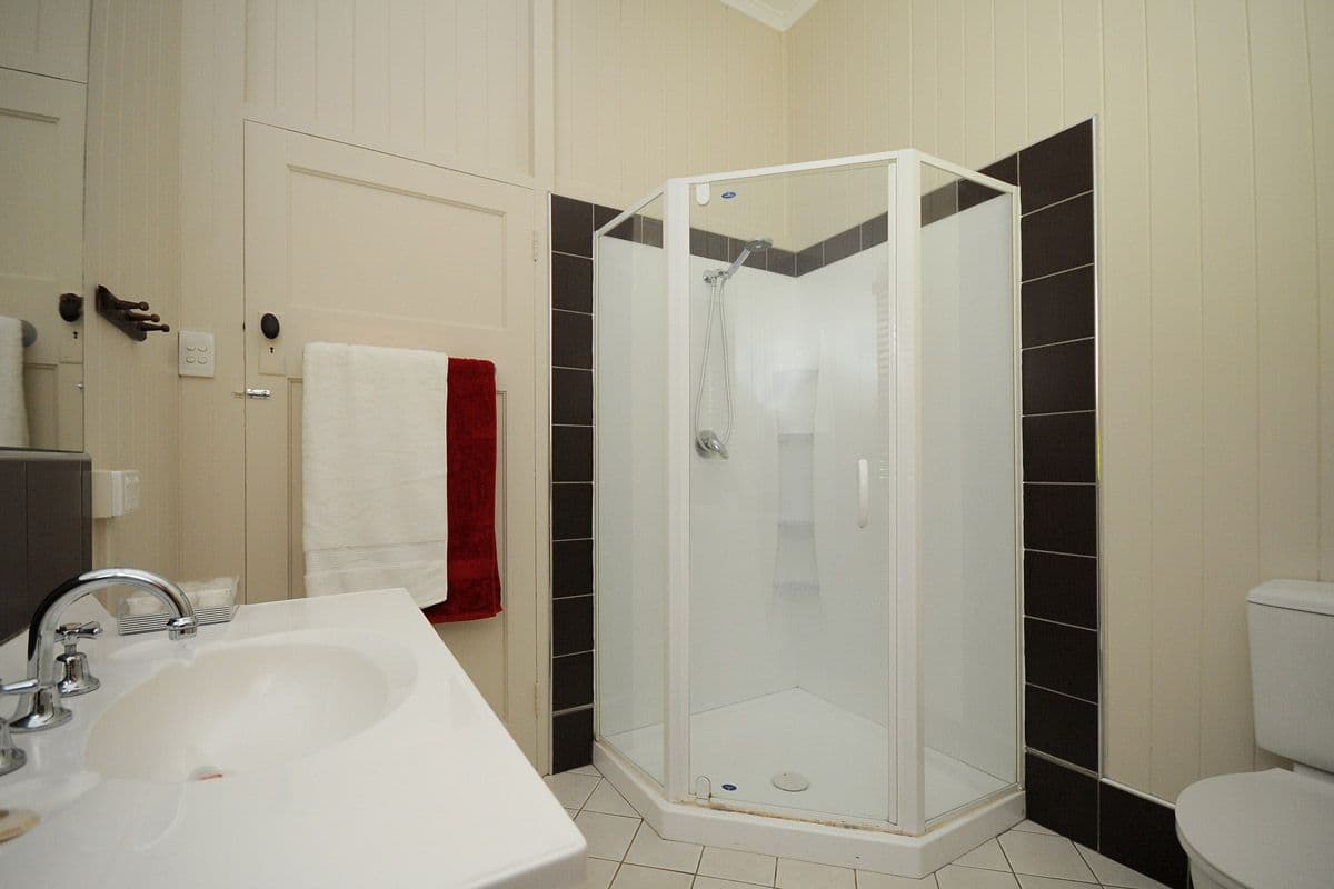 57 Alford Street, MOUNT LOFTY QLD 4350, Mount Lofty - Thumbnail 8