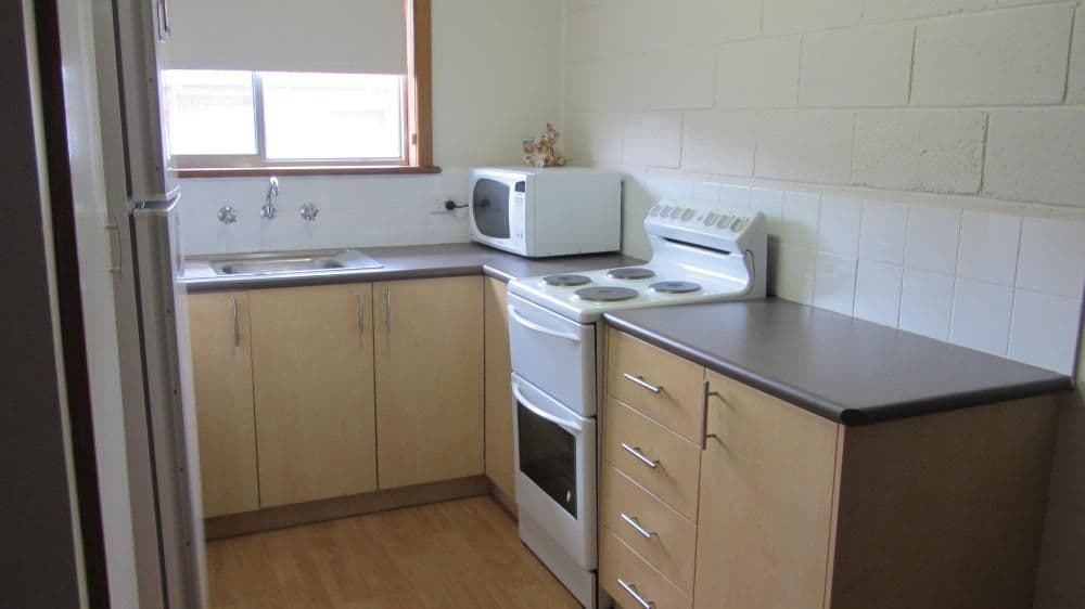 452 Kotthoff Street, LAVINGTON NSW 2641, Lavington - Thumbnail 2