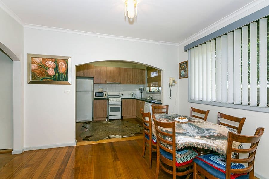 6 Teal Court, MELTON VIC 3337, Melton - Thumbnail 4