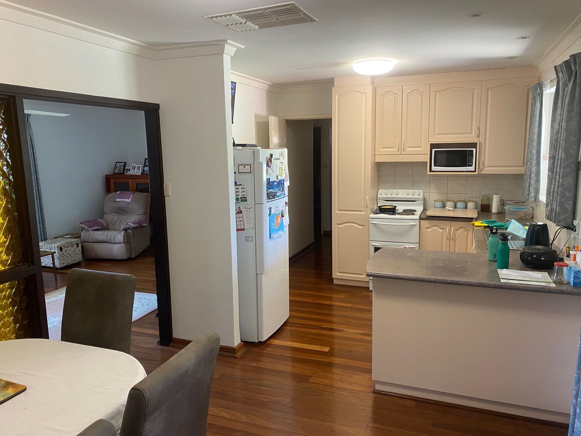 29 Sussex Road, Forrestfield WA 6058, Forrestfield - Thumbnail 3