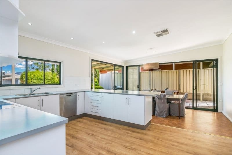 4 Bartley Terrace, Semaphore Park SA 5019, Semaphore Park - Thumbnail 6