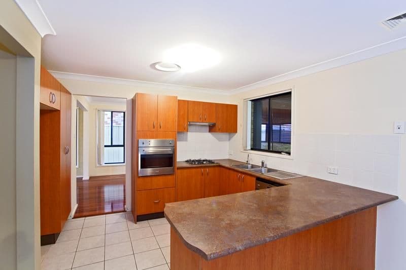25  Coffs Harbour Avenue, HOXTON PARK NSW 2171, Hoxton Park - Thumbnail 5