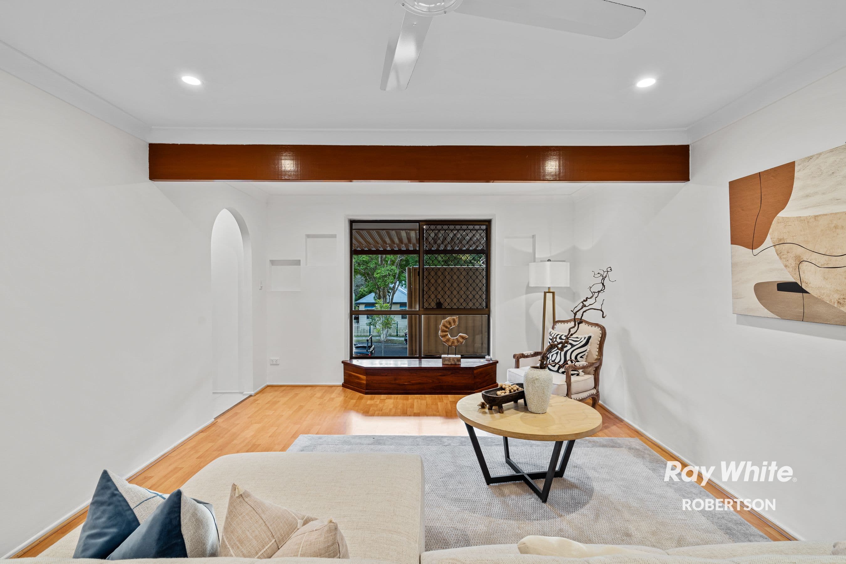 11 Gwandalan Street, Eight Mile Plains QLD 4113, Eight Mile Plains - Thumbnail 6