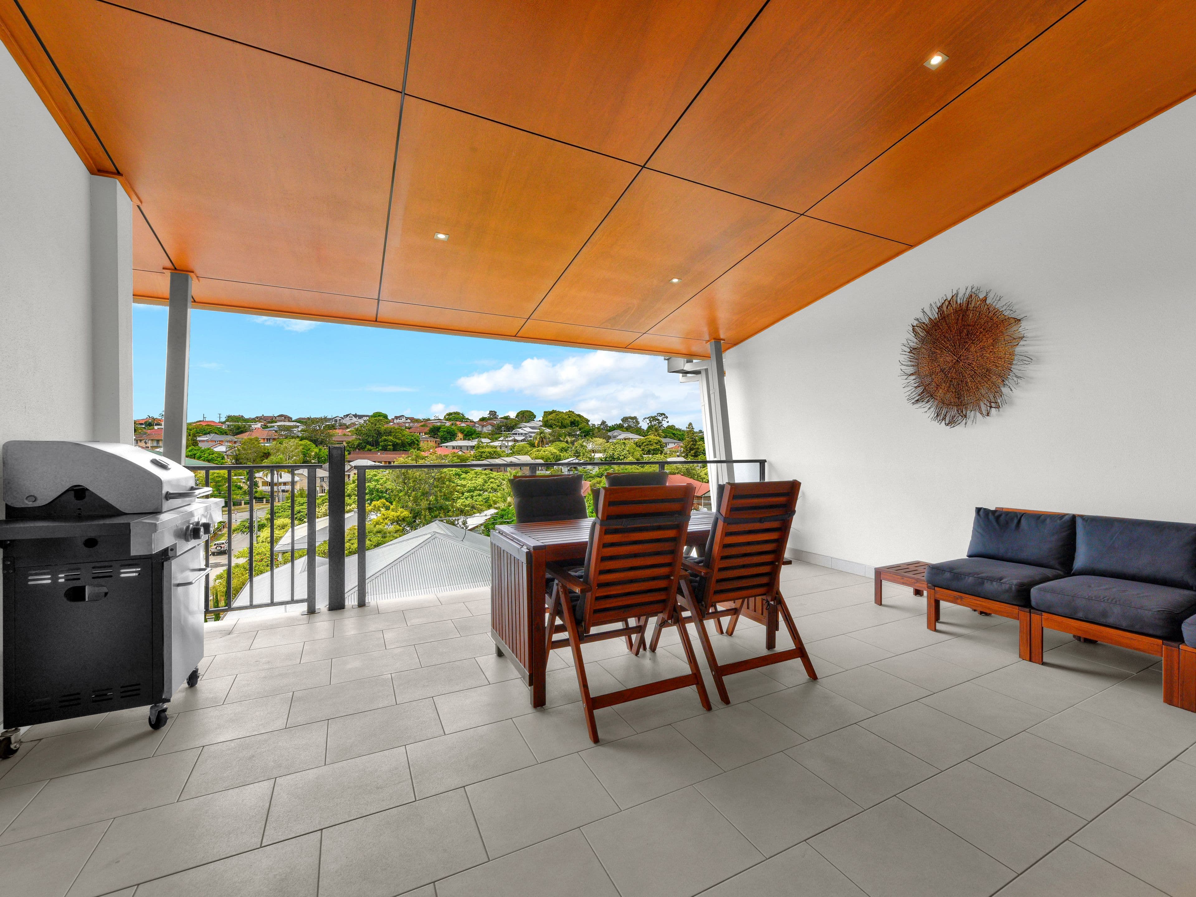 86 Pembroke Road, Coorparoo QLD 4151, Coorparoo - Thumbnail 3