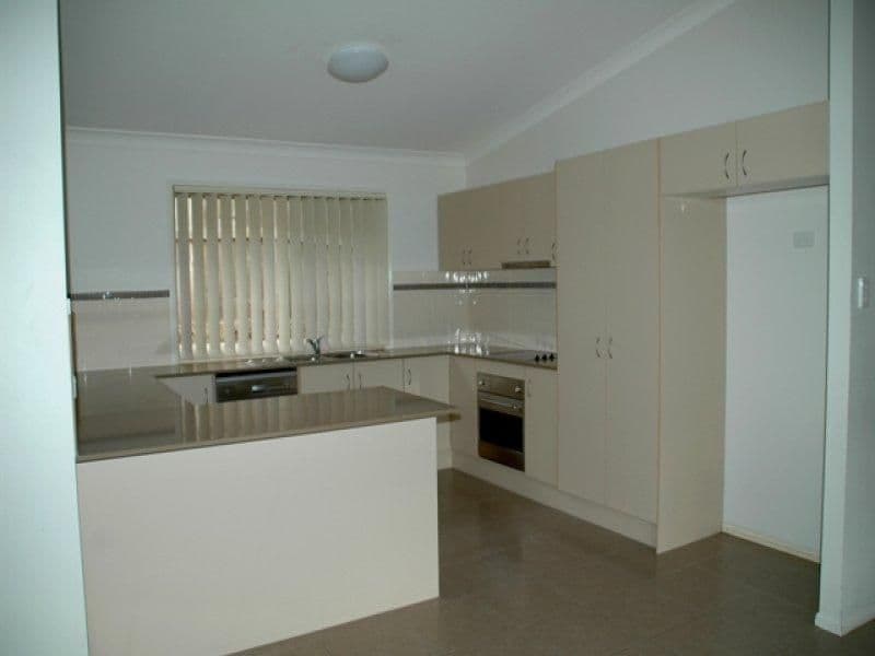 26 Storr Circuit, GOODNA QLD 4300, Goodna - Thumbnail 2