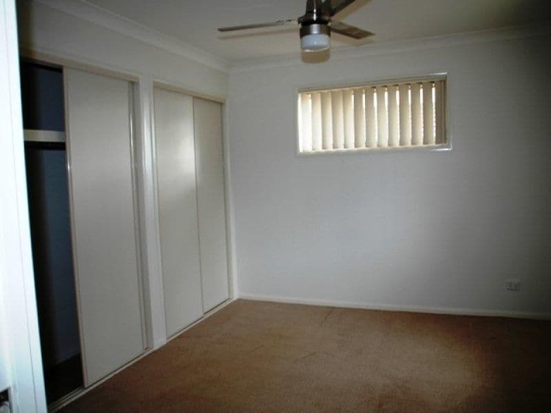 26 Storr Circuit, GOODNA QLD 4300, Goodna - Thumbnail 5
