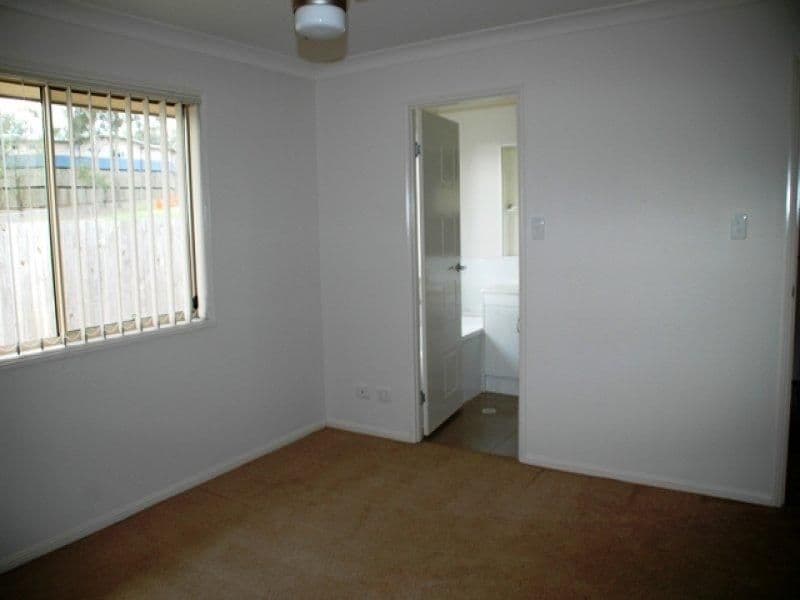 26 Storr Circuit, GOODNA QLD 4300, Goodna - Thumbnail 6