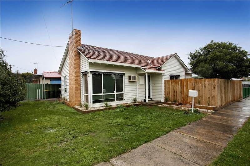 4 Talona Crescent, CORIO VIC 3214, Corio - Thumbnail 2