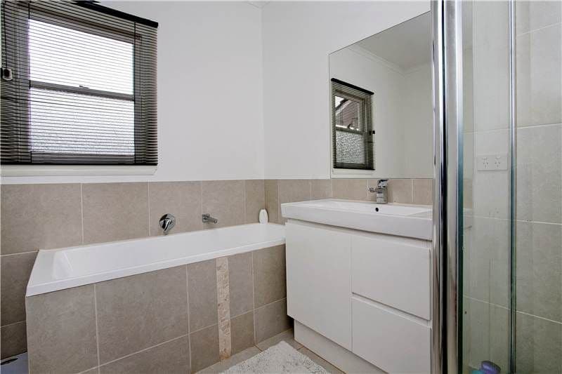 4 Talona Crescent, CORIO VIC 3214, Corio - Thumbnail 6