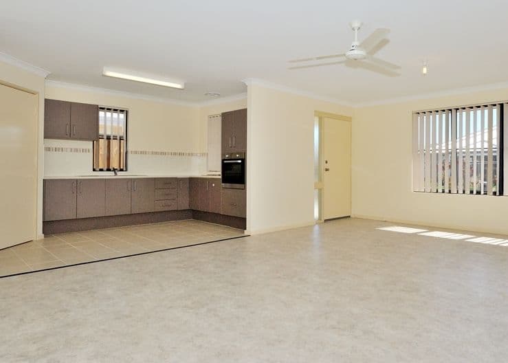 15 Interlaken Loop, ELLENBROOK WA 6069, Ellenbrook - Thumbnail 2
