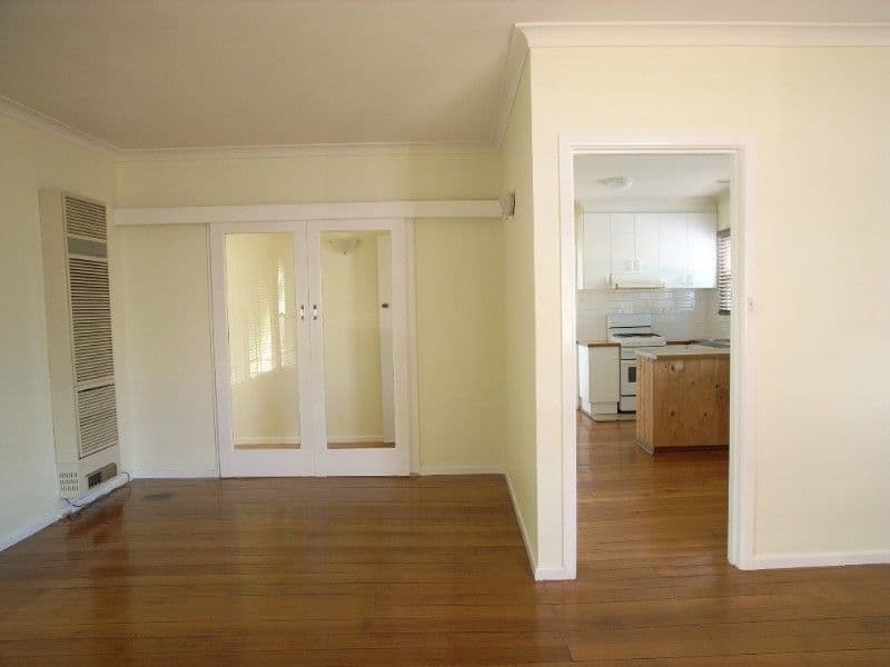 11 Blamey Street, SHEPPARTON VIC 3630, Shepparton - Thumbnail 3