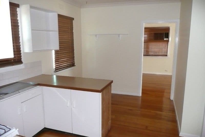 11 Blamey Street, SHEPPARTON VIC 3630, Shepparton - Thumbnail 5