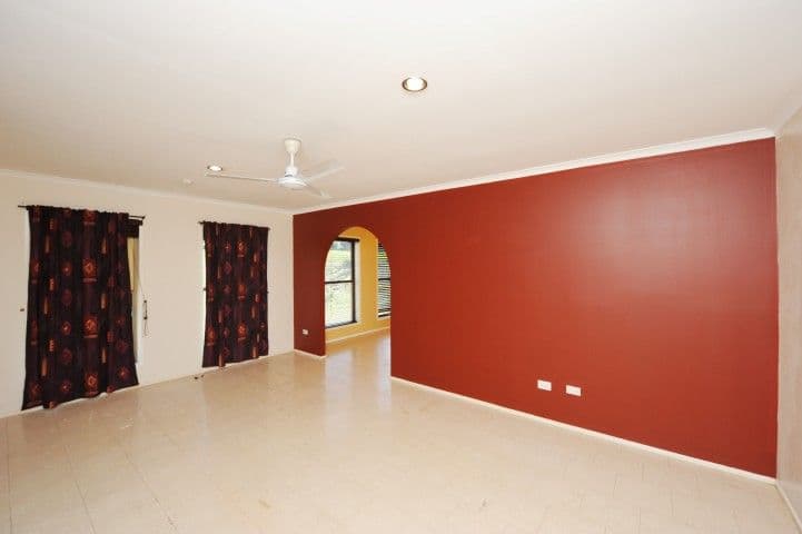 42 Gretel Drive, CLINTON QLD 4680, Clinton - Thumbnail 4