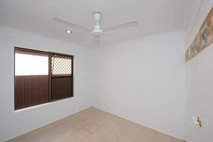 42 Gretel Drive, CLINTON QLD 4680, Clinton - Thumbnail 8