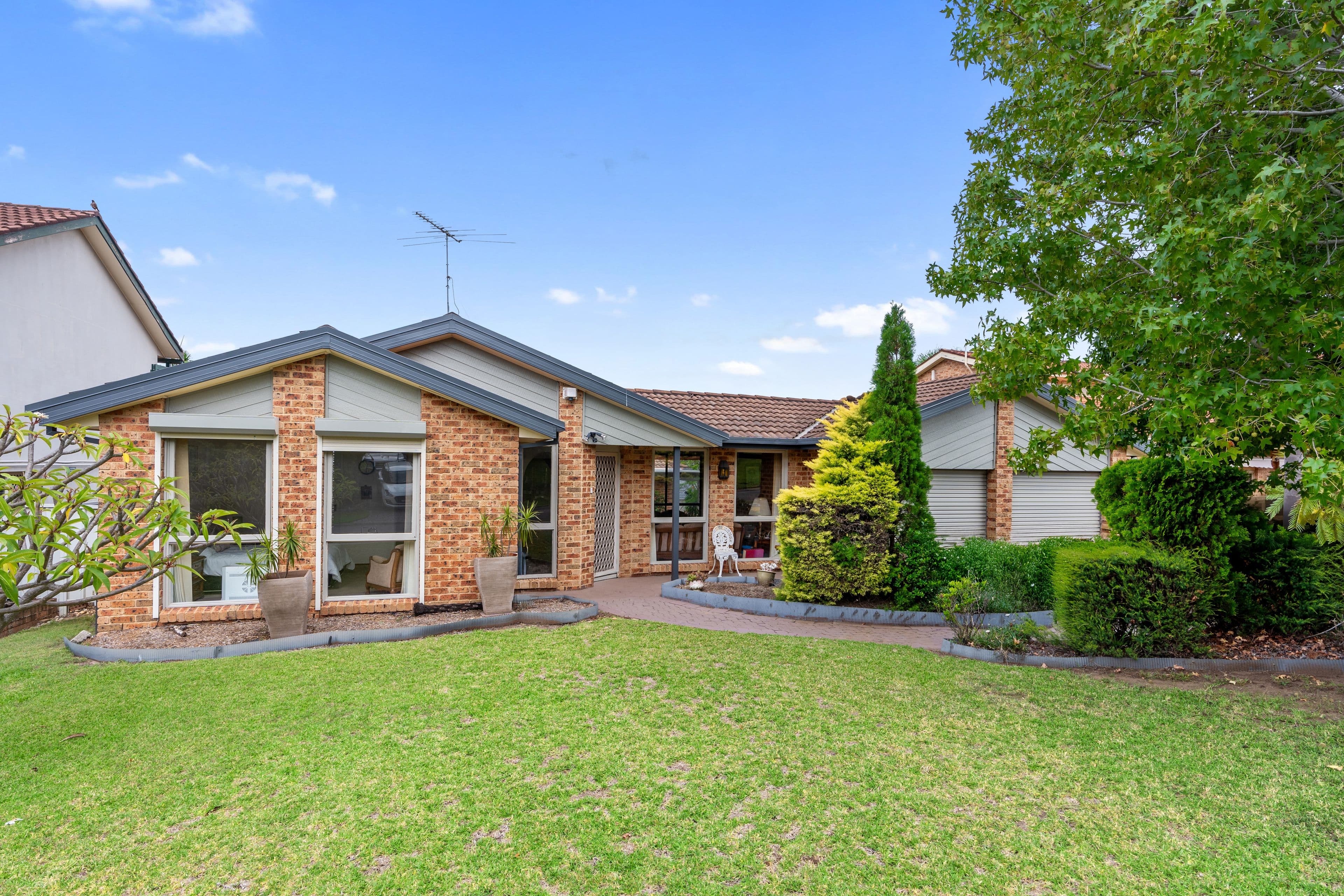 2 Martens Place, Abbotsbury NSW 2176, Abbotsbury - Image 1