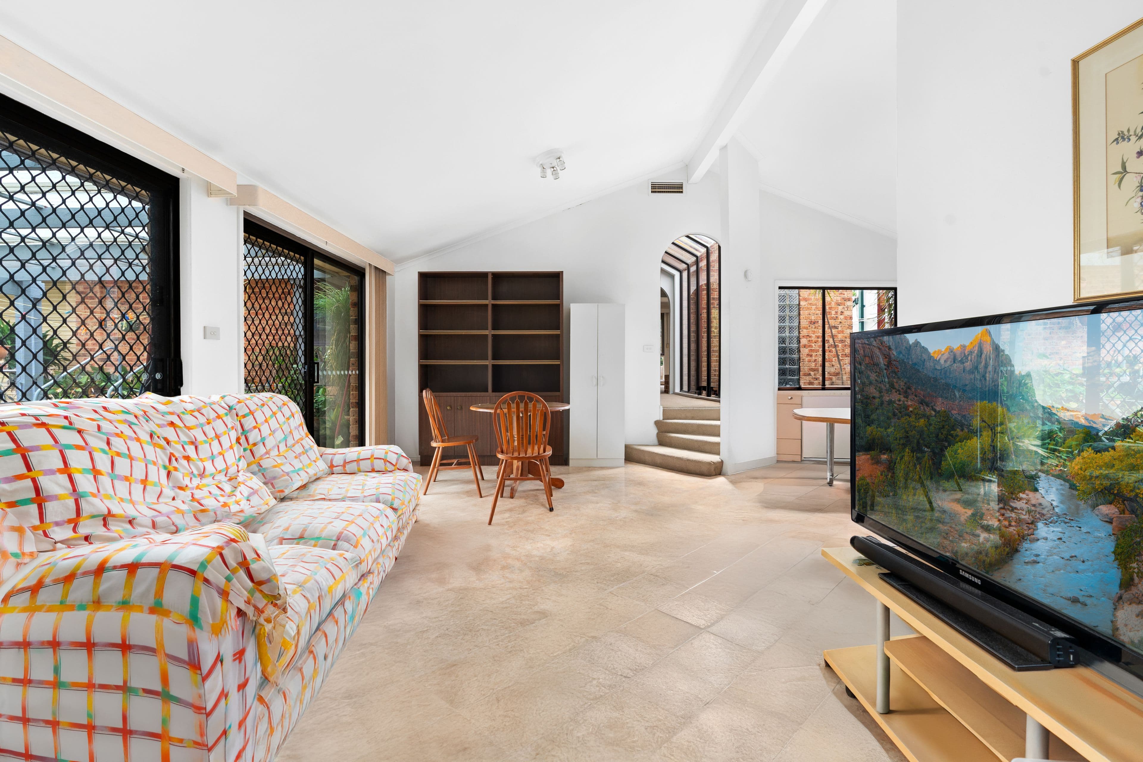 2 Martens Place, Abbotsbury NSW 2176, Abbotsbury - Thumbnail 6