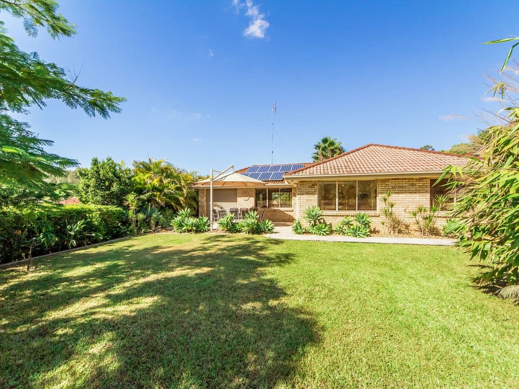 18 Pineneedle Court, Oxenford QLD 4210, Oxenford - Thumbnail 3