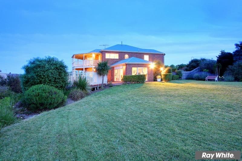 7 Esher Rise, Mount Martha VIC 3934, Mount Martha - Thumbnail 8