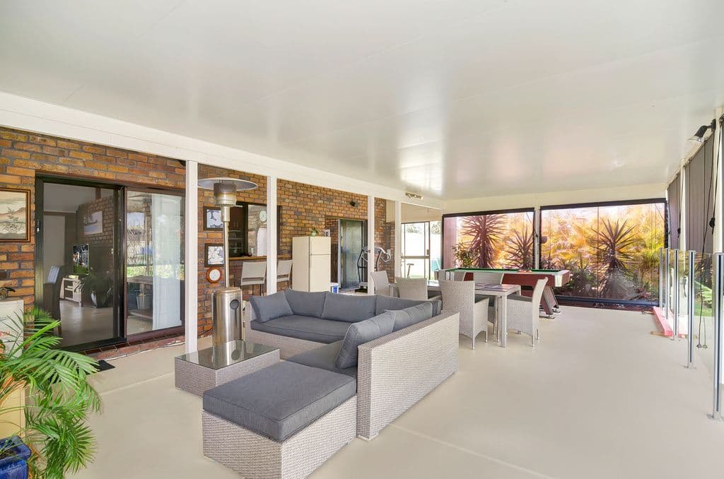 6 Birch Court, PALM BEACH QLD 4221, Palm Beach - Thumbnail 7