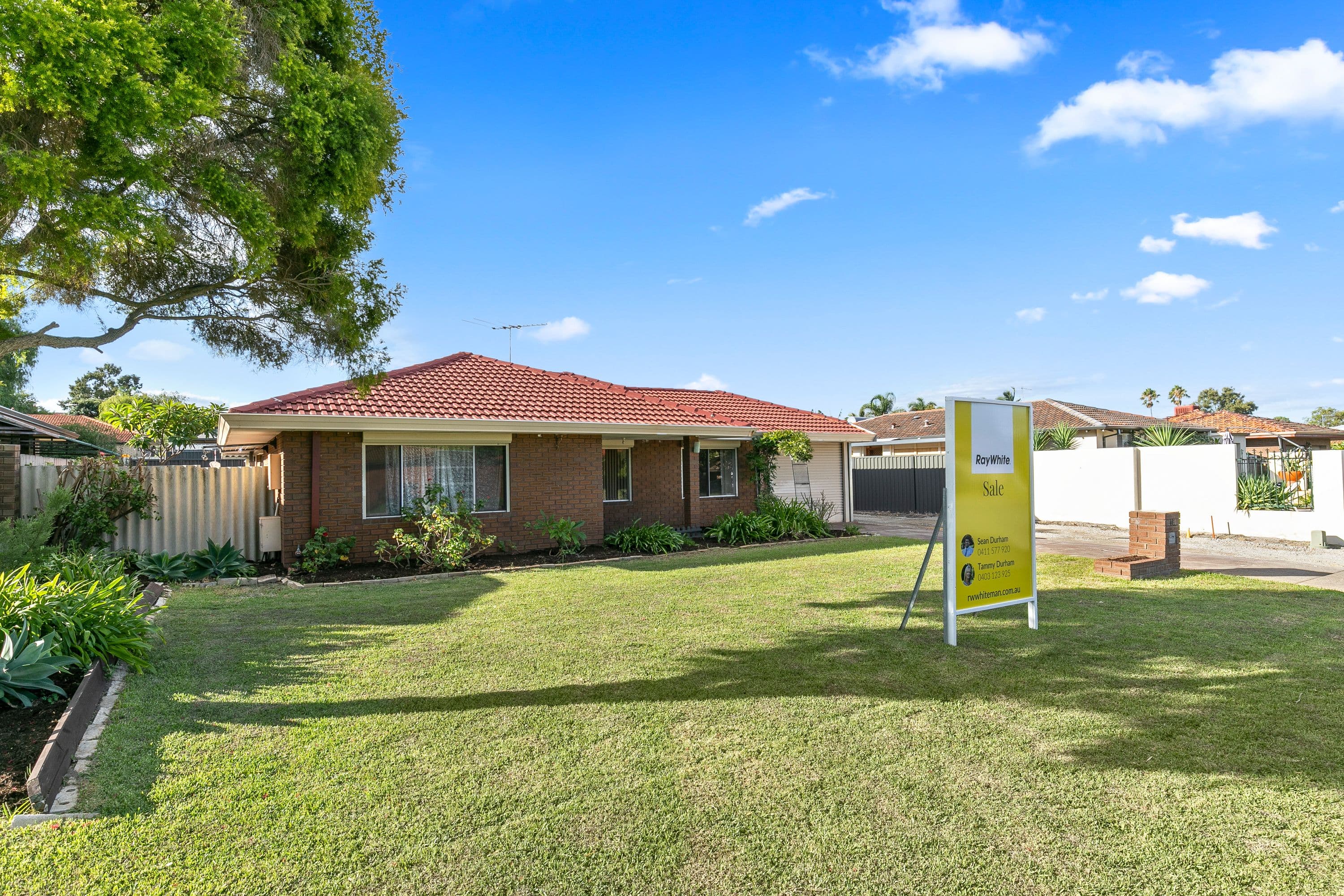 19 Maguire Avenue, Beechboro WA 6063, Beechboro - Thumbnail 2
