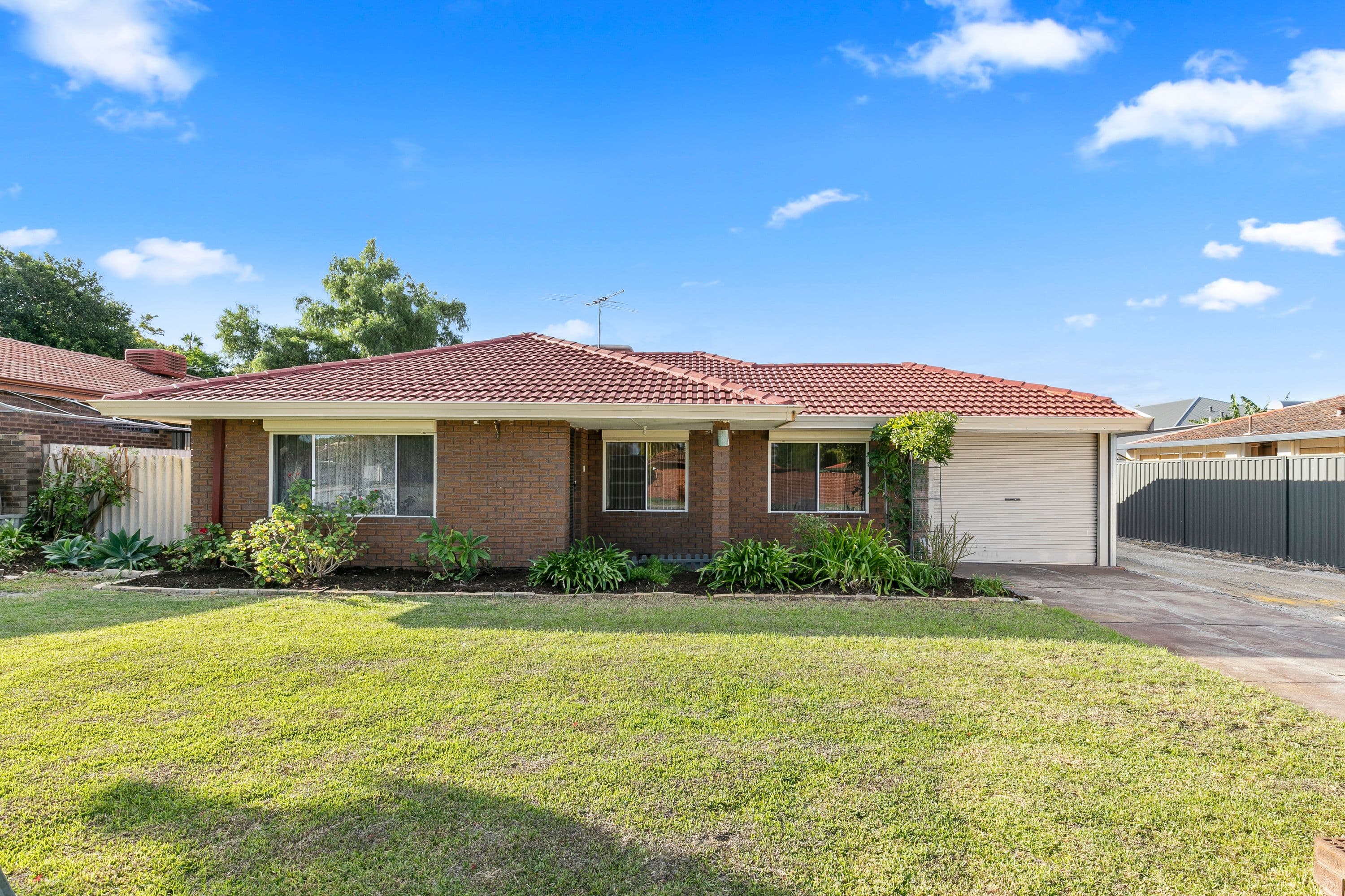 19 Maguire Avenue, Beechboro WA 6063, Beechboro - Thumbnail 3