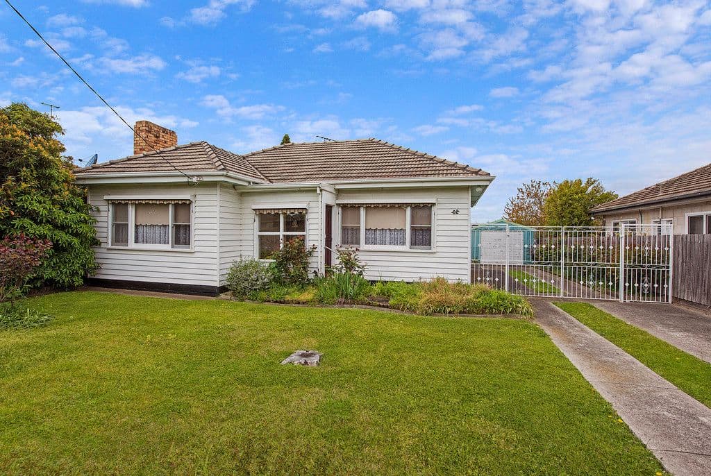 62 Mount View Road, Thomastown VIC 3074, Thomastown - Thumbnail 2