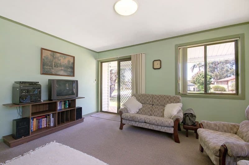 12 Caloola Avenue, KOONAWARRA NSW 2530, Koonawarra - Thumbnail 3