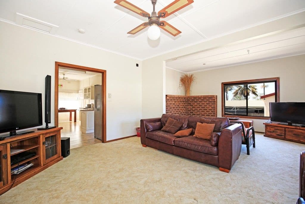 18 Sydney Street, Huskisson NSW 2540, Huskisson - Thumbnail 2