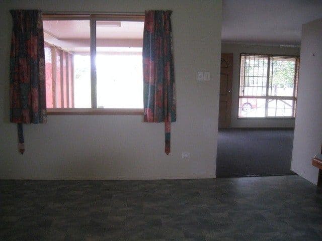 3 Waratah Street, BEACONSFIELD QLD 4740, Beaconsfield - Thumbnail 6