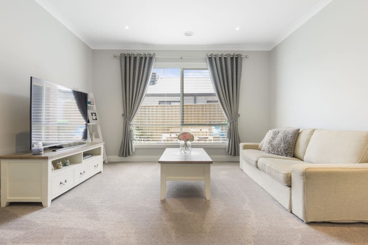 3 Adelong Street, Werribee VIC 3030, Werribee - Thumbnail 3