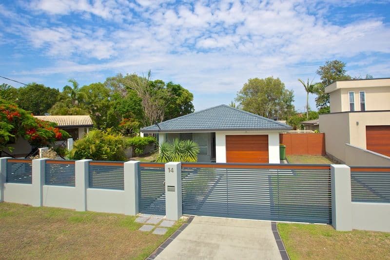 14 Deagon Drive, RUNAWAY BAY QLD 4216, Runaway Bay - Image 1