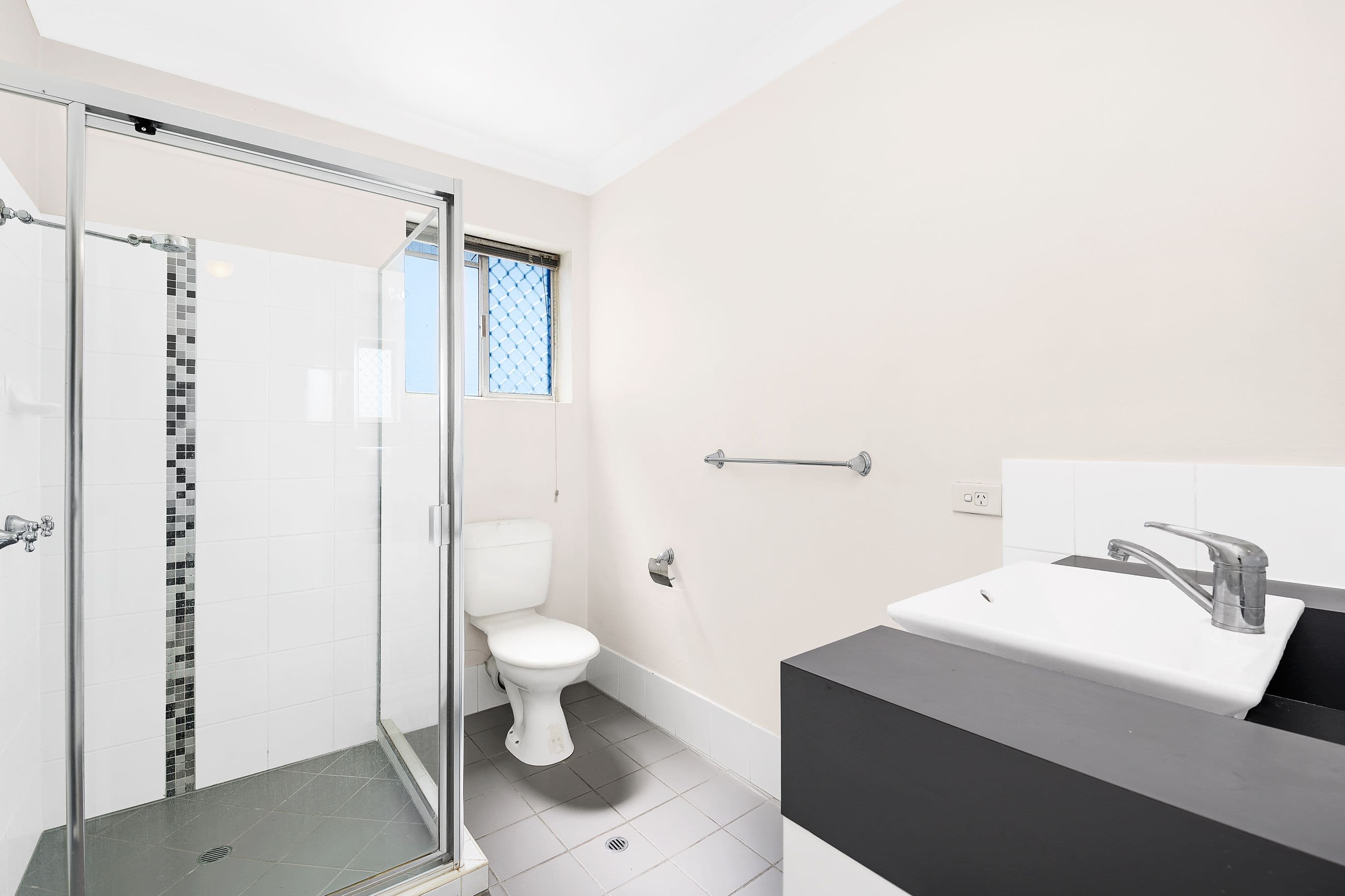15 Nieppe Street, Kedron QLD 4031, Kedron - Thumbnail 7