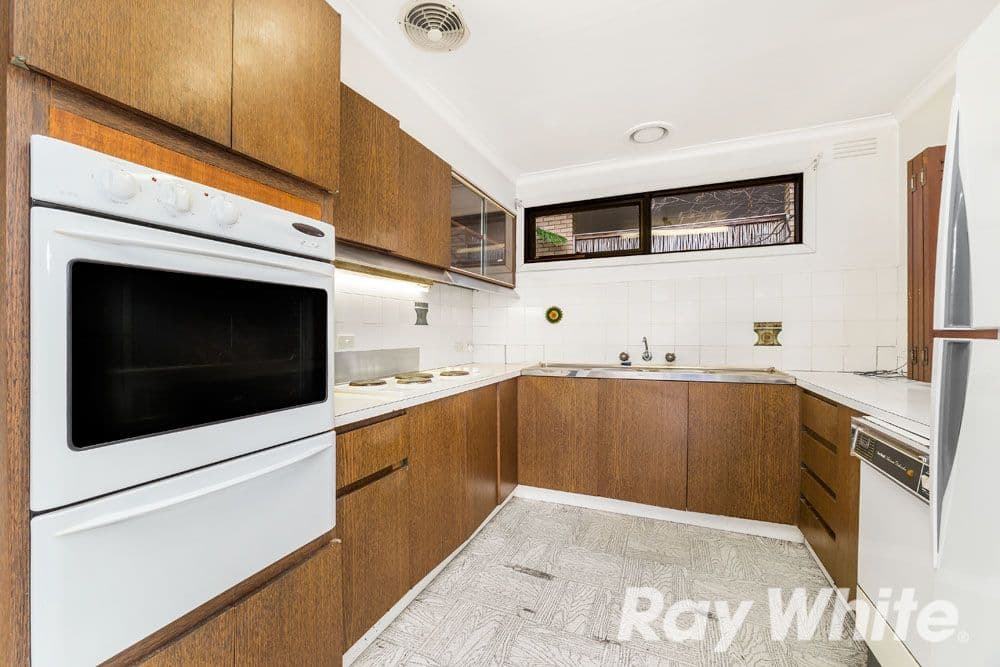 17 Lena Street, Viewbank VIC 3084, Viewbank - Thumbnail 3