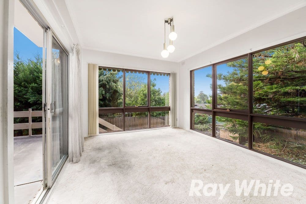 17 Lena Street, Viewbank VIC 3084, Viewbank - Thumbnail 4