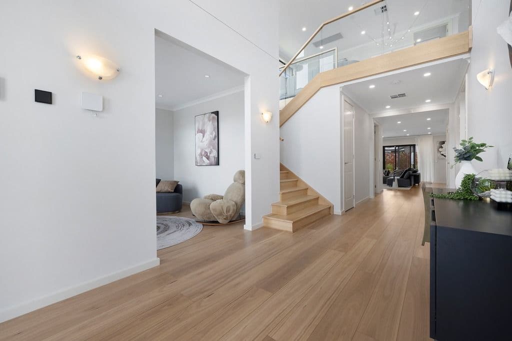 8 Yang Road, Mambourin VIC 3024, Mambourin - Thumbnail 2