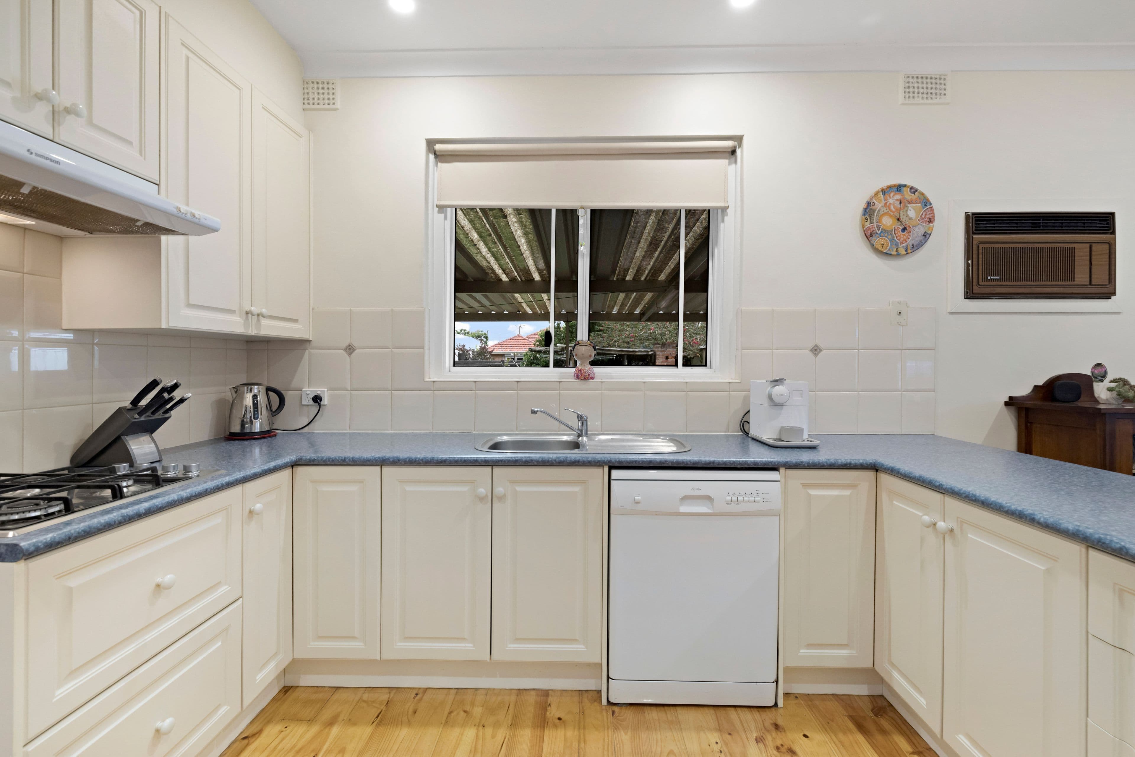 24 Dunrobin Road, Hove SA 5048, Hove - Thumbnail 7