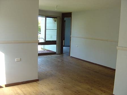 49  Leawarra Avenue, BARRACK HEIGHTS NSW 2528, Barrack Heights - Thumbnail 2