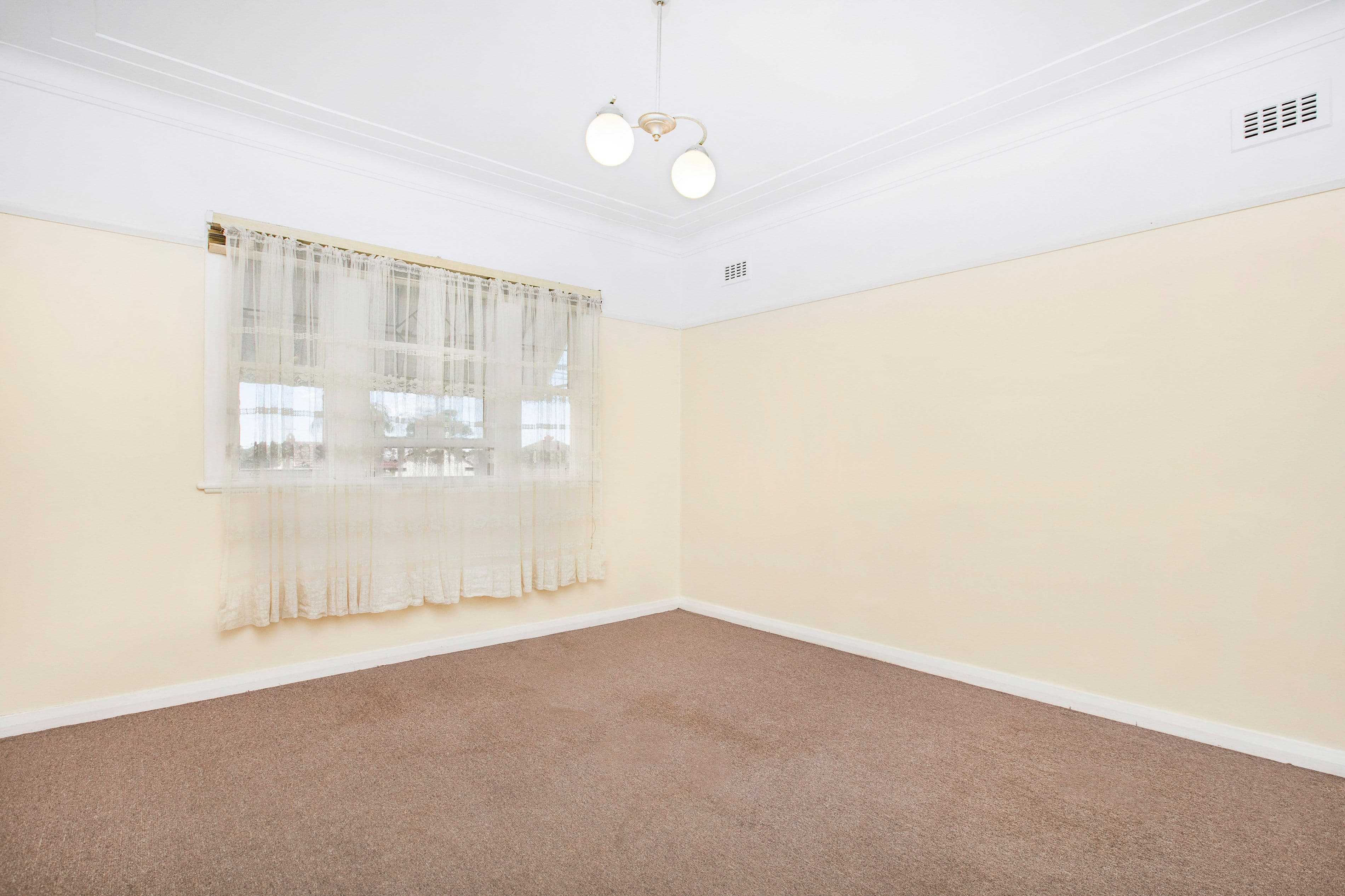 8 Grevillea Road, Chester Hill NSW 2162, Chester Hill - Thumbnail 4