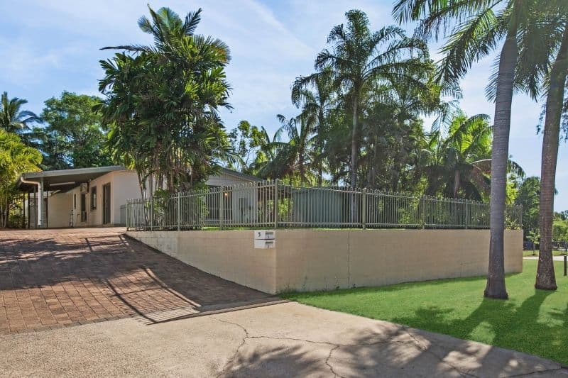5 Renwick Court, Gray NT 0830, Gray - Image 1