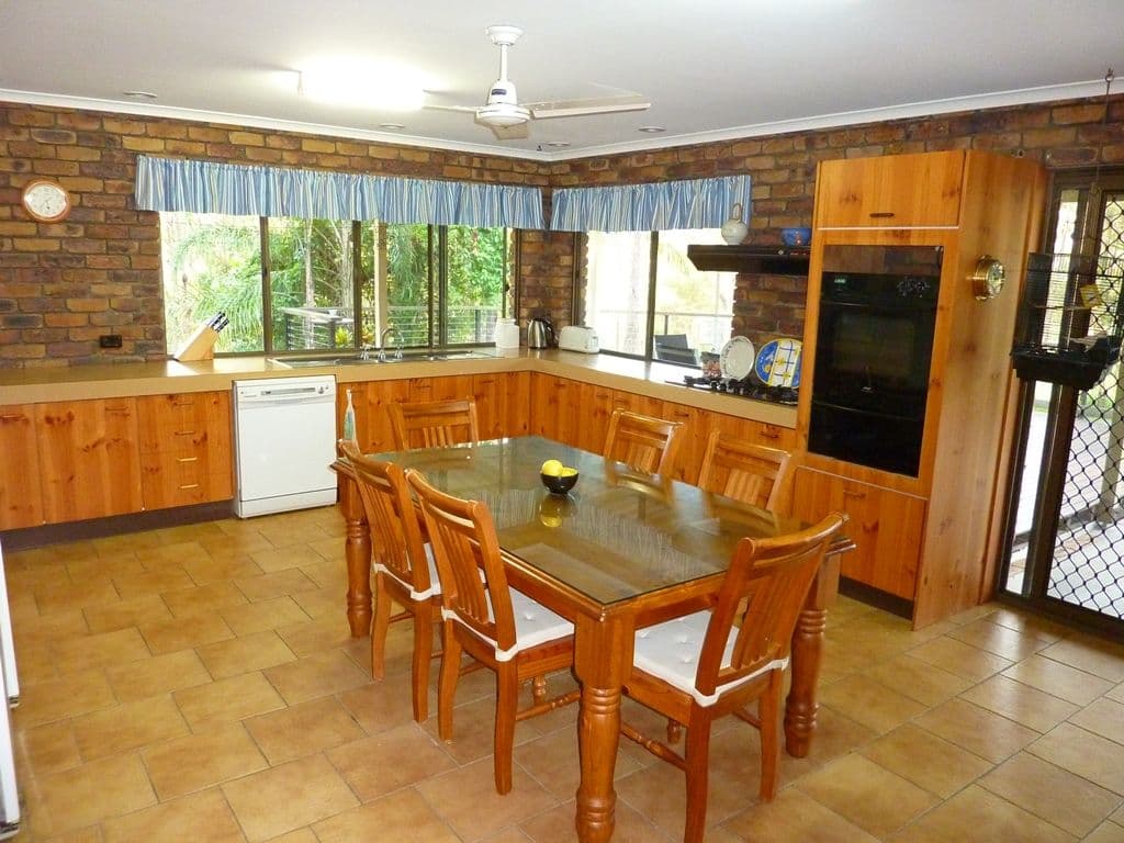 7 Warrandyte Court, CAMP MOUNTAIN QLD 4520, Camp Mountain - Thumbnail 4