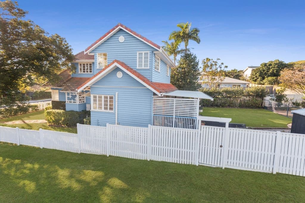 1 Alleena Street, Chermside QLD 4032, Chermside - Thumbnail 3
