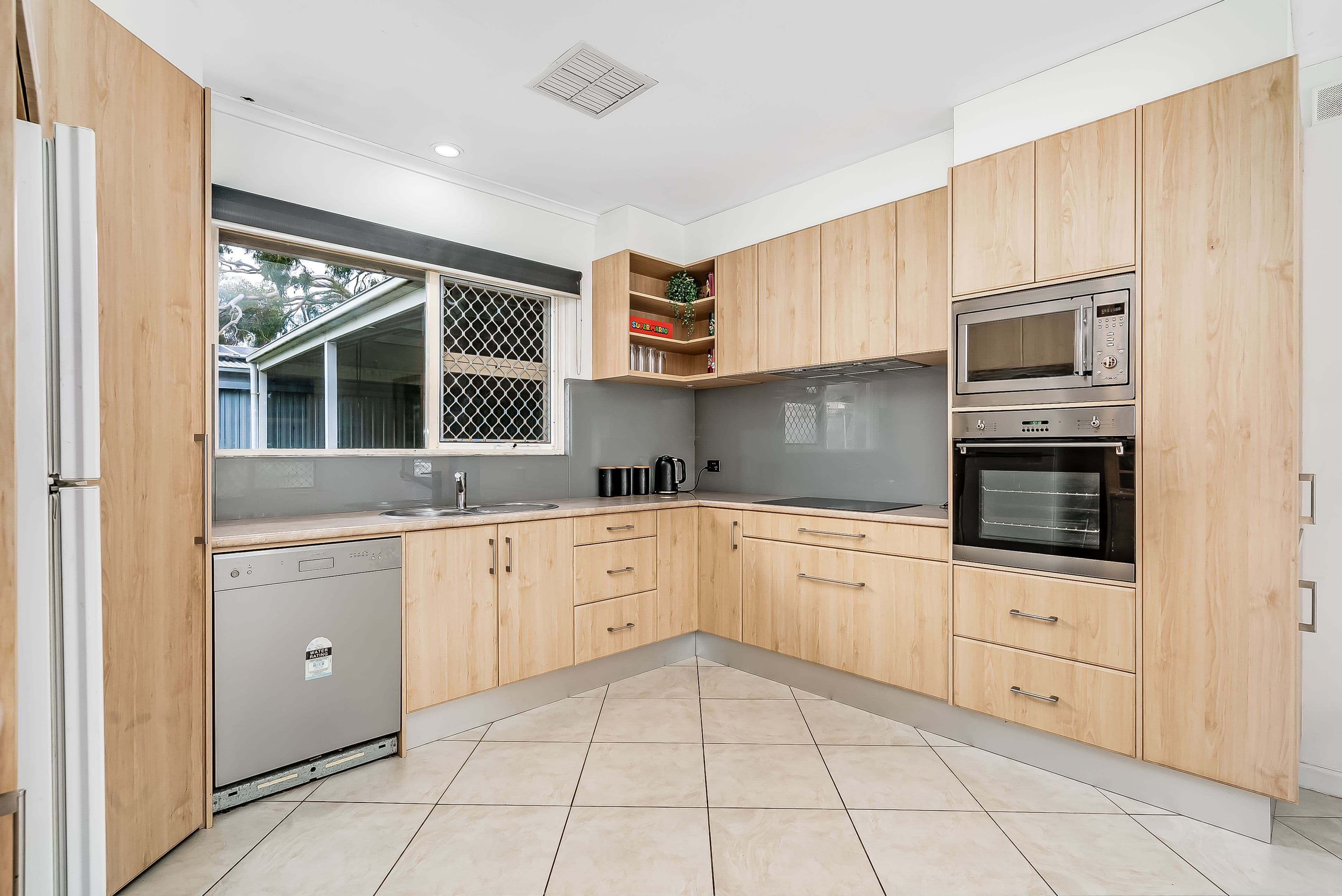 18 Botanic Grove, Campbelltown SA 5074, Campbelltown - Thumbnail 7