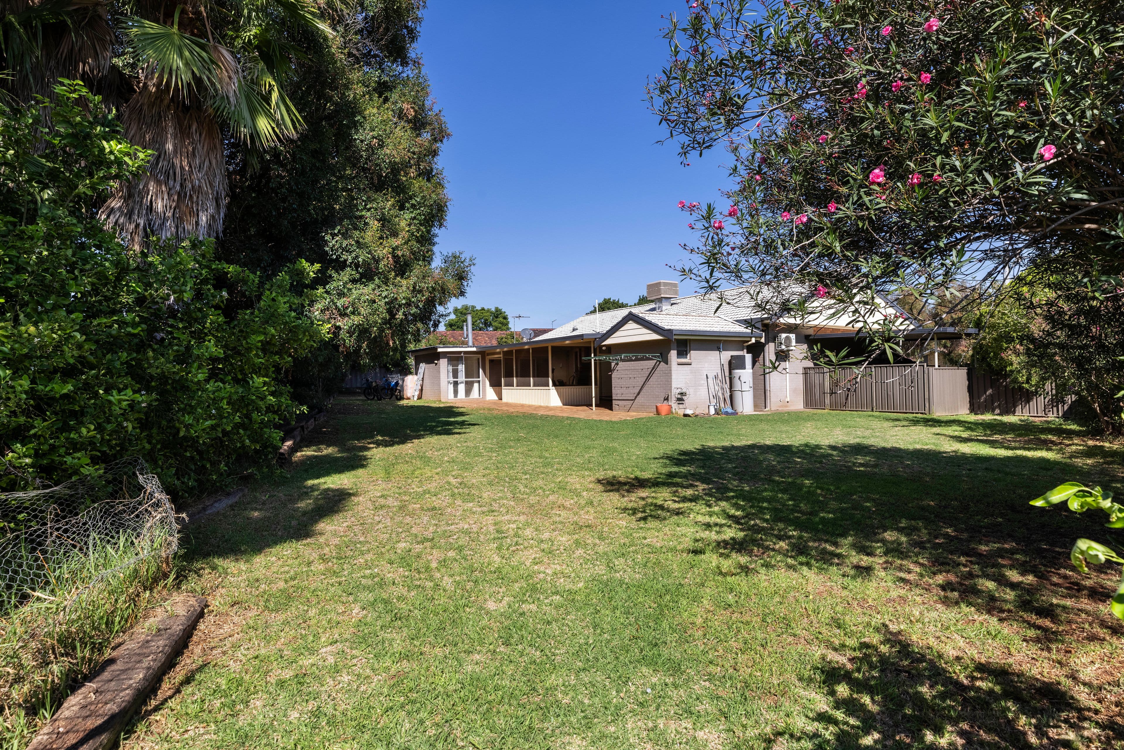10 Daniel Keane Crescent, Gunnedah NSW 2380, Gunnedah - Thumbnail 2