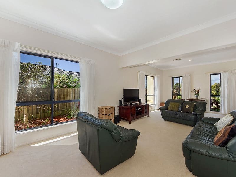 9 Mckinley Court, VARSITY LAKES QLD 4227, Varsity Lakes - Thumbnail 7