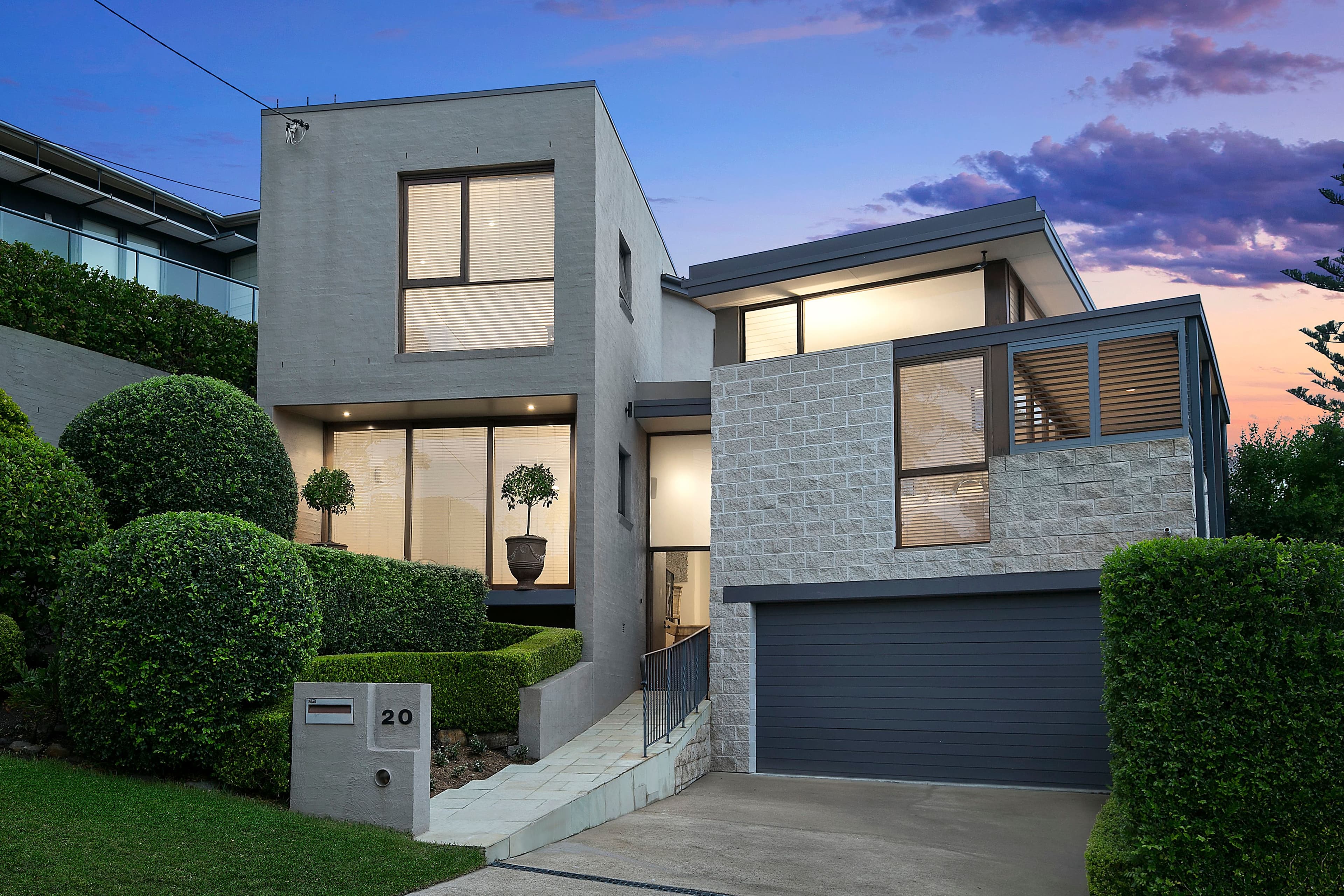20 Charles Street, Castlecrag - Image 1
