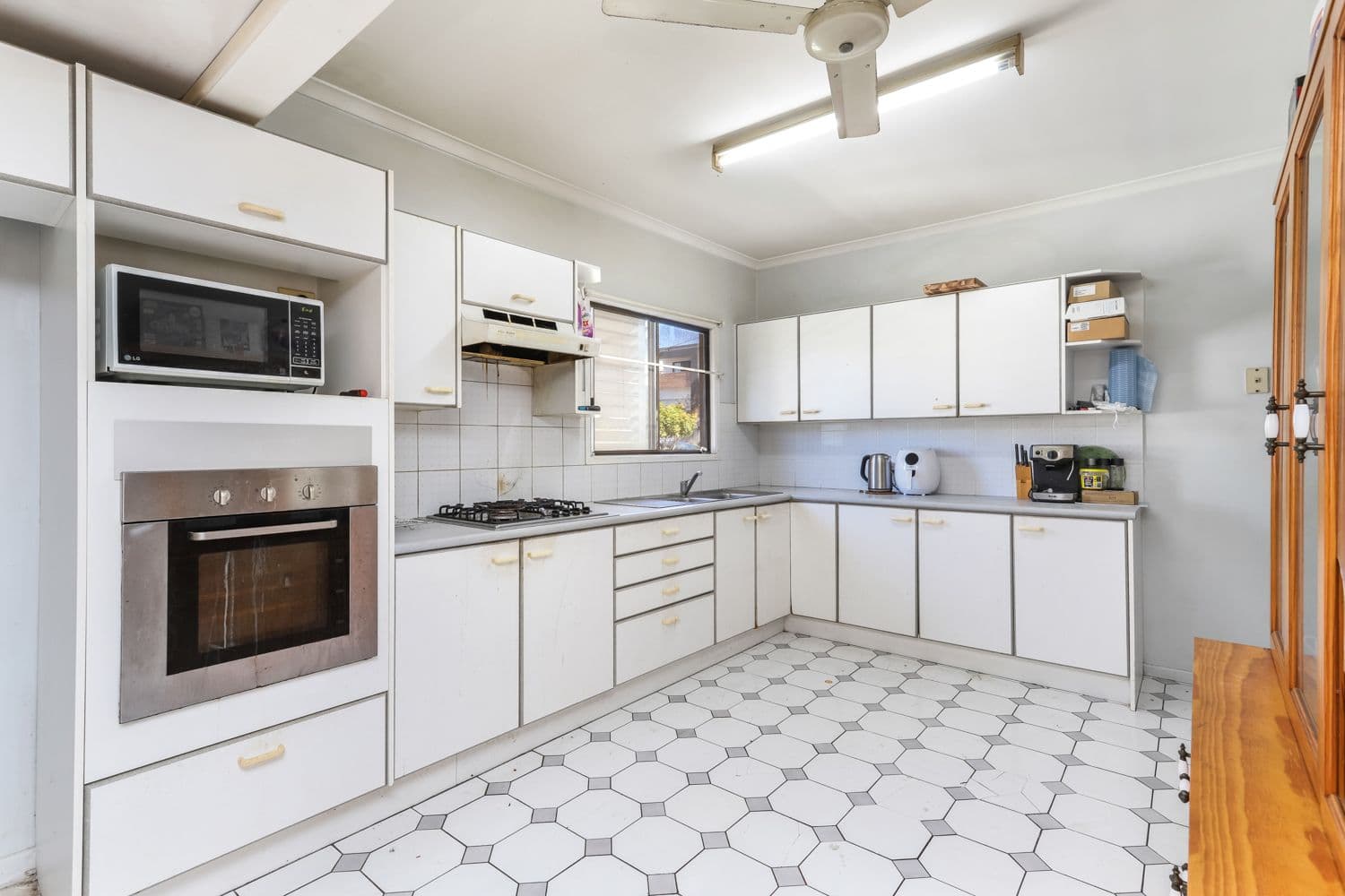 19 Oates Street, Kedron QLD 4031, Kedron - Thumbnail 8
