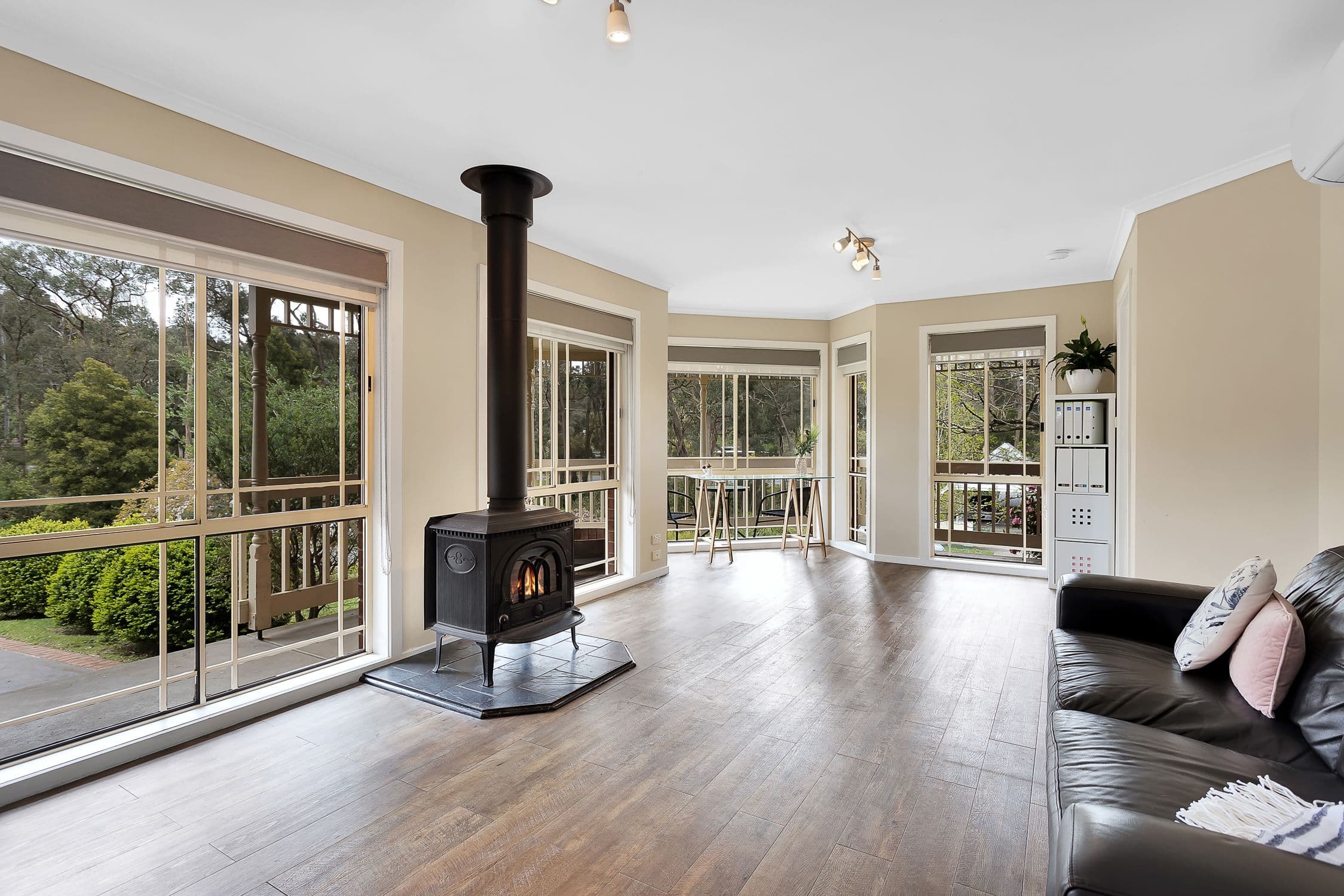 22 Stringybark Boulevard, Mount Evelyn VIC 3796, Mount Evelyn - Thumbnail 3